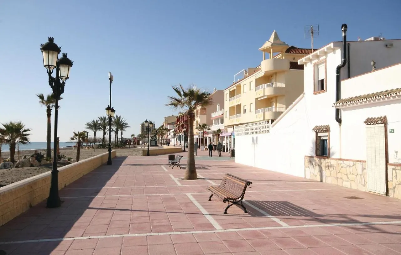Casares Del Sol公寓
